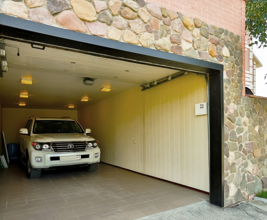 Подъемные ворота в Крымске