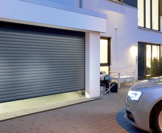 Ворота из роллетного профиля в Крымске