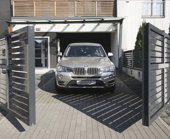 Ворота в Крымске